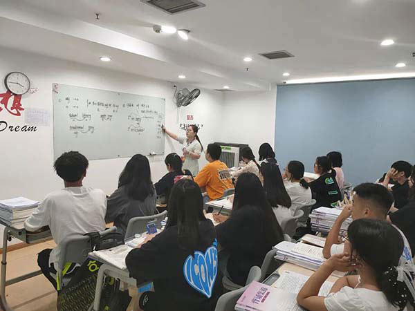 贵阳高三复读班哪个学校好？推荐三家正规学校