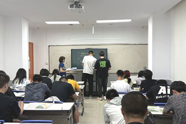 太原高复班有哪些学校可以报考？复读效果好的学校