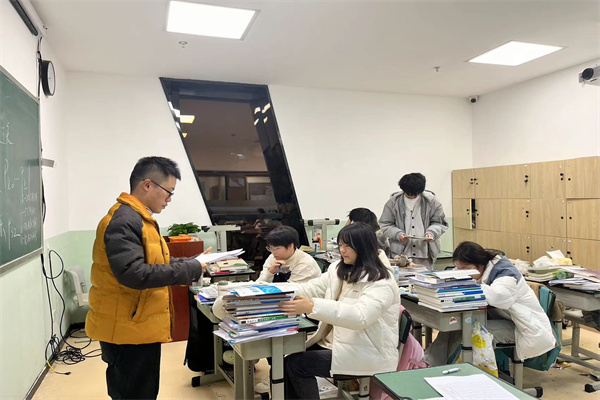 石家庄高三复读培训机构哪家好点？实地考察这3家