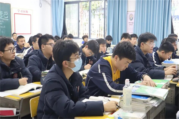 东莞高考复读机构排名？培优补差学校榜单