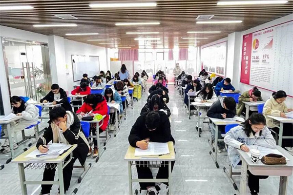 苏州高三复读培训机构排名前三名有哪些?排名榜一览