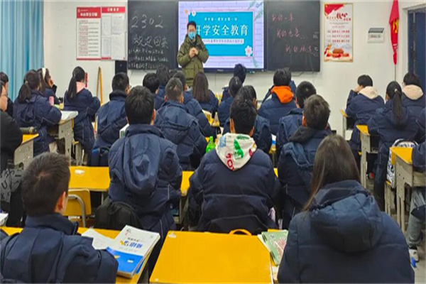 成都市高三复读学校排名榜？监管严格学校榜单