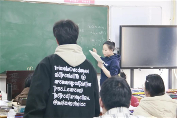 昆明高三复读学校排名榜前三名？有序教学学校榜单