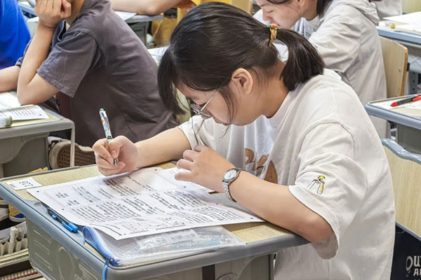 重庆正规高三复读学校排名，高效提升学校上榜