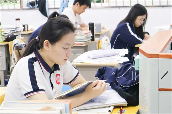 天津高三复读培训机构排名榜？教学合理化学校