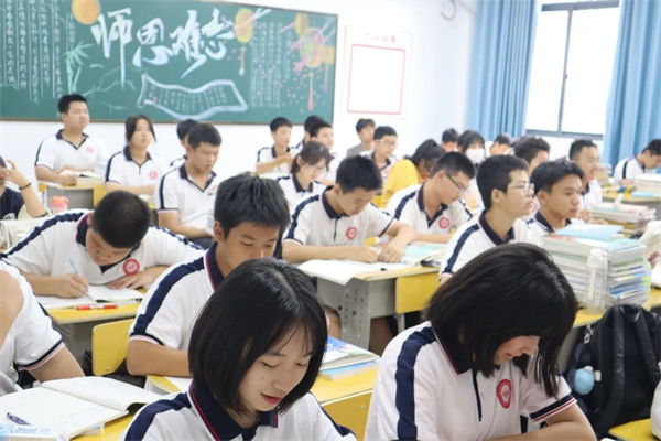 青岛高三复读补习机构排行推荐，排名一览