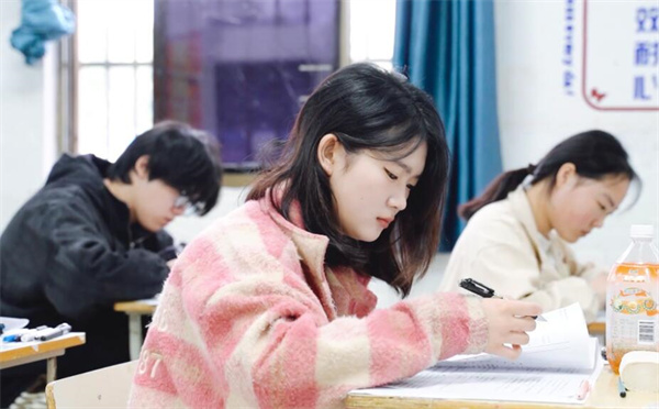 西安高复班排名？地毯式复习学校榜单