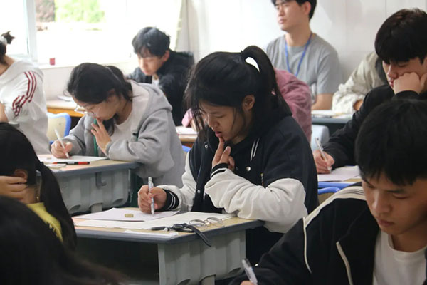 郑州艺考文化课辅导学校地址在哪里啊？3家学校位置