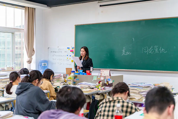 重庆艺考生文化课培训机构有哪些？整理科学备考学校