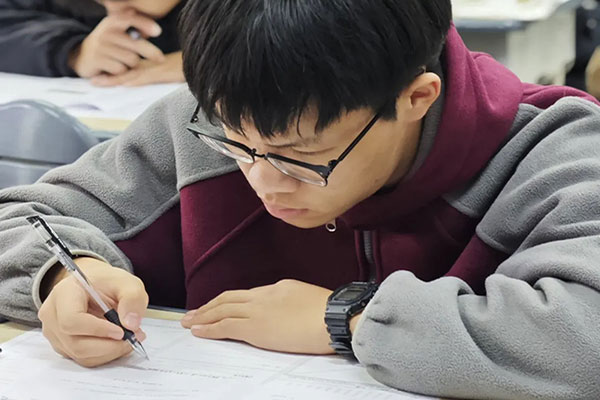 重庆艺考文化课培训机构推荐？课程合理机构