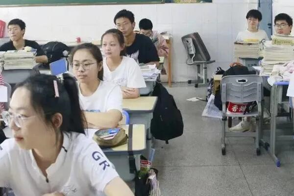 成都艺考文化课培训学校地址在哪里?优选这三家