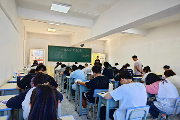 成都艺考文化培训学校排名前三有哪些？上榜机构一览