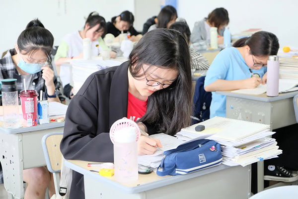 成都艺考文化课辅导机构名单有哪些?老牌机构介绍