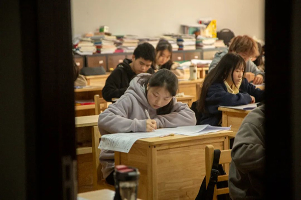 郑州高考复读哪个学校比较好？这10家值得信赖