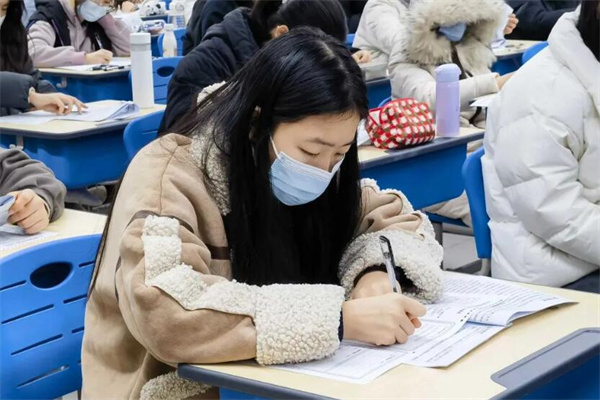 郑州艺术生文化课集训哪家升学率高？看好这几家