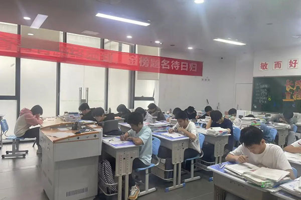 合肥高考复读学校推荐的有哪些？全日制学校推荐