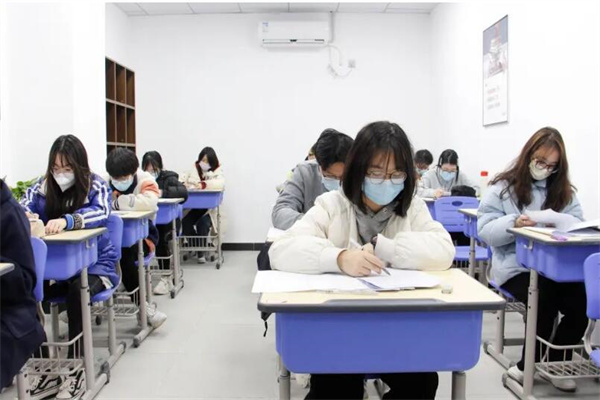 2025年贵阳高考复读学校有哪些学校招生？建议看看这几家