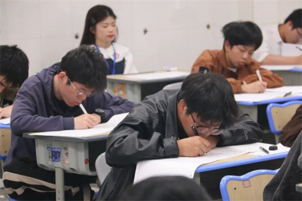 2025杭州高考复读培训学校哪家好一点？这6家报名多
