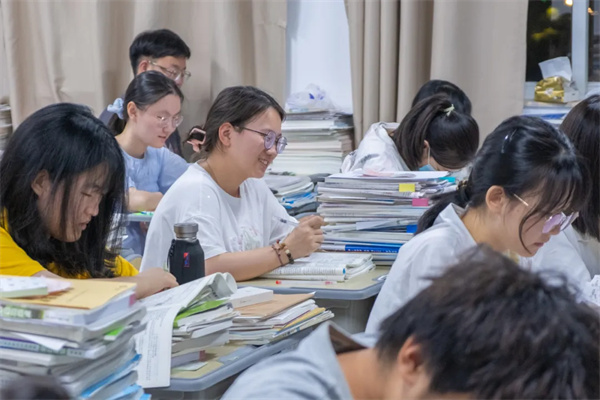 北京艺术生文化课培训哪家好？建议选择这几所学校