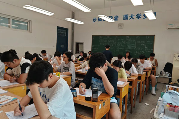 北京艺考文化课辅导班有哪些机构招生？归纳集中管理机构