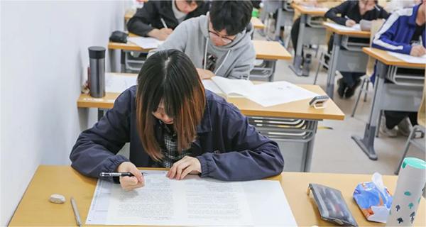 2023甘肃高考哪种形式（2022年甘肃高考政策会变吗）