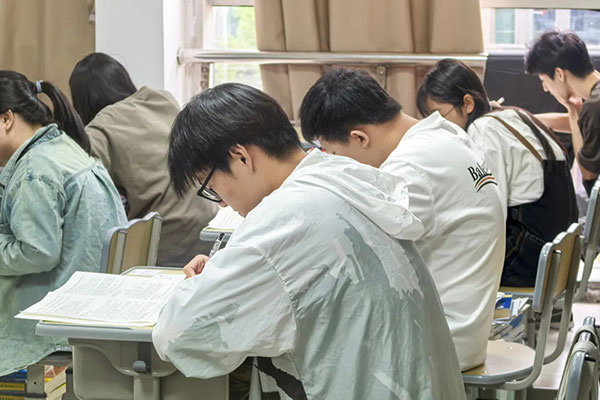 哈尔滨艺考文化课辅导机构哪里好些?甄选好评机构