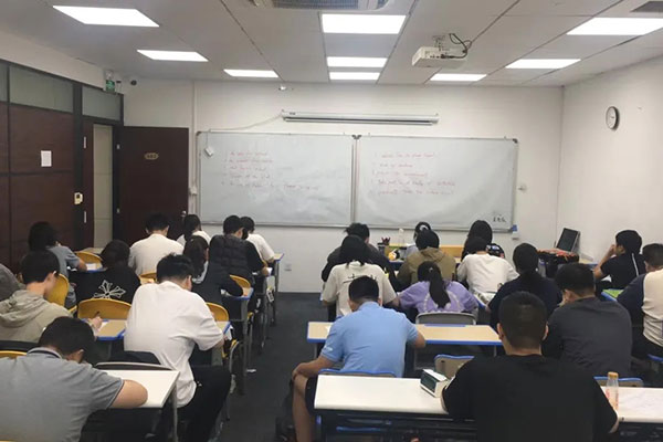 长春市艺考生文化课补课机构哪家好？精细化管理机构