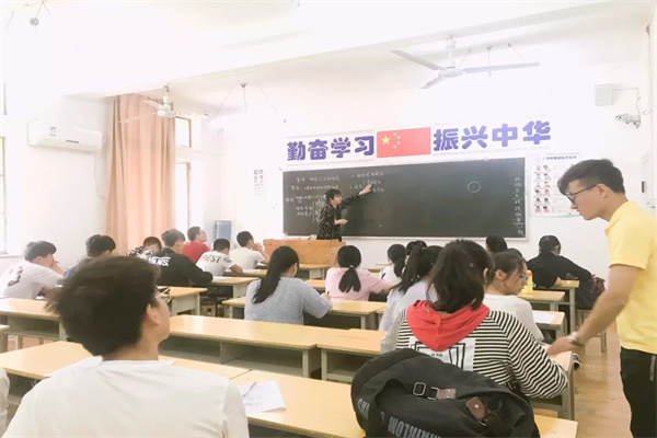 石家庄艺考文化课培训机构排名，快码住收藏起来吧!