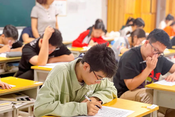 西安高三复读学校有哪些?全日制学校