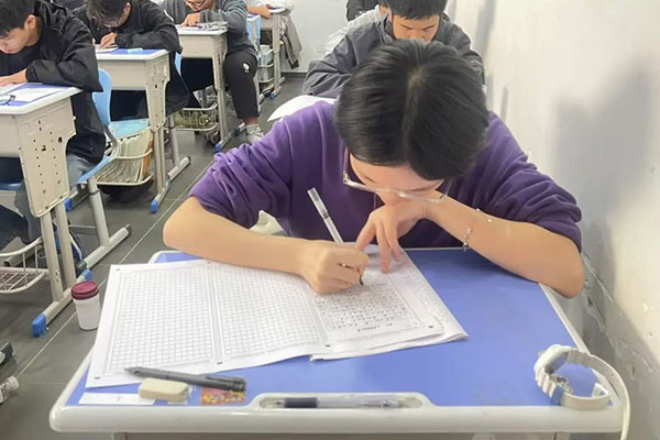 常州高中复读去哪个学校好？陪伴教学学校