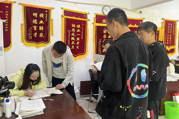 保定高考复读学校在哪里？专业复读学校位置