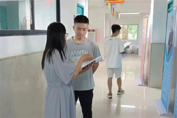 大连高考复读班培训机构有哪些？8所学校排名