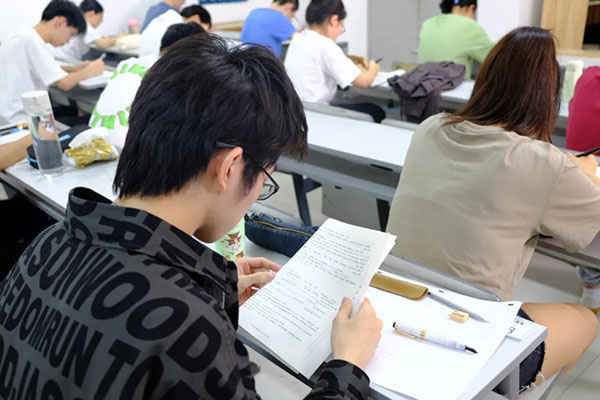 包头高三封闭式培训机构有哪些?来看看这三家