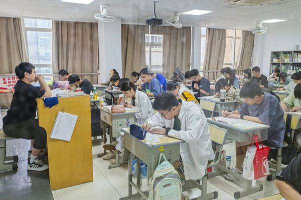 成都全日制高考冲刺机构排名榜，榜单介绍