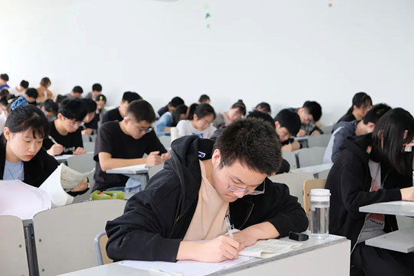 天津艺考文化课培训机构哪家好一点？专业艺考辅导