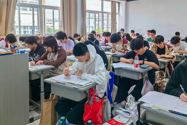 保定艺考文化课培训有哪些学校招生？你都知道吗？