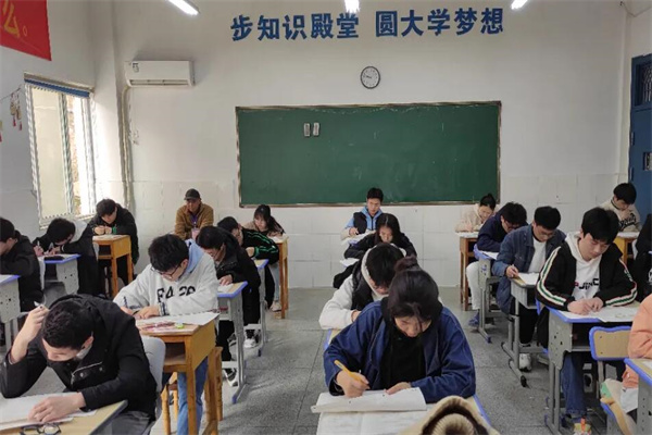 深圳艺考生文化课培训学校有哪些?往下看