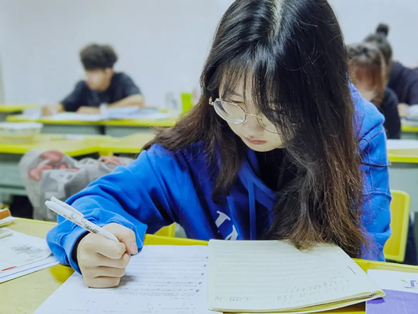 合肥艺考培训学校哪里好？这三家采用个性化教学