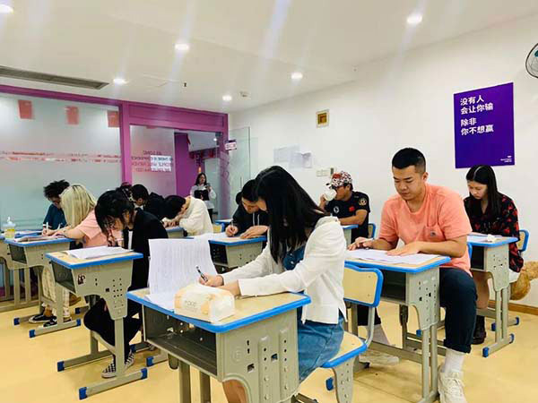 重庆艺考集训学校有哪些？个性化辅导学校一览