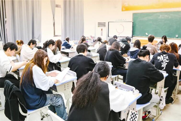 杭州艺术生文化课高考冲刺培训班有哪些？这些机构实力强