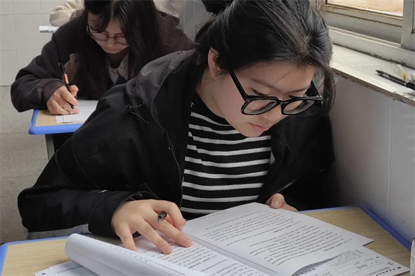 成都艺考文化课辅导机构推荐有哪些?汇总分层教学机构