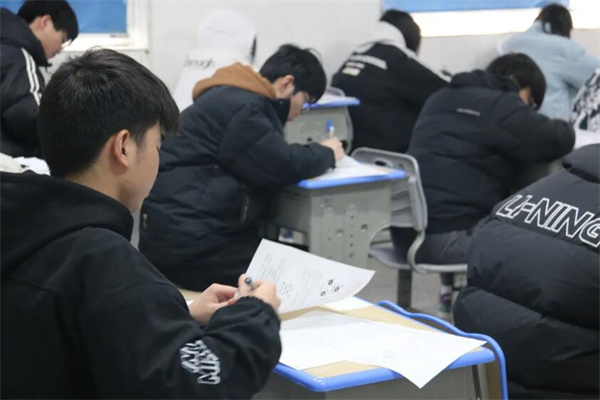 昆明高考复读哪个学校比较好一点呢？分享10所学校