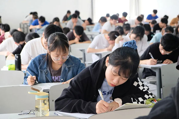 无锡复读高中有哪些学校招生的？学生满意度高的