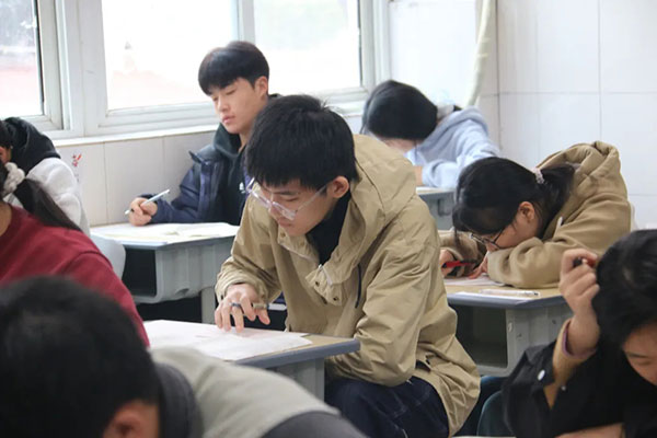 无锡艺考文化课培训机构排名前三名有哪几家？前三名实力对比