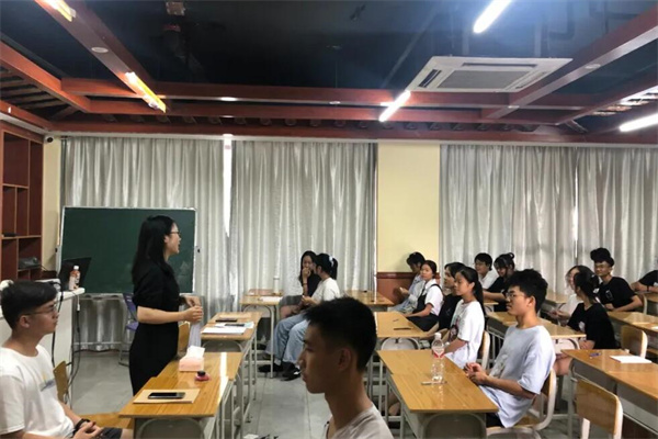 无锡艺考文化课有哪些地方可以报名?概括可靠地方