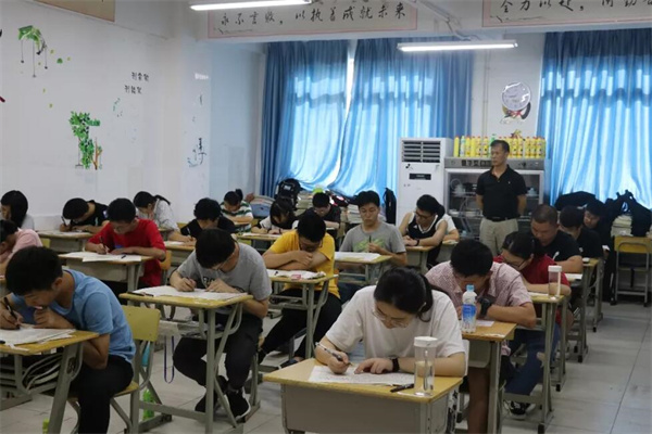 上海高三复读机构排名前三名有哪几家?量身定制教学机构榜单