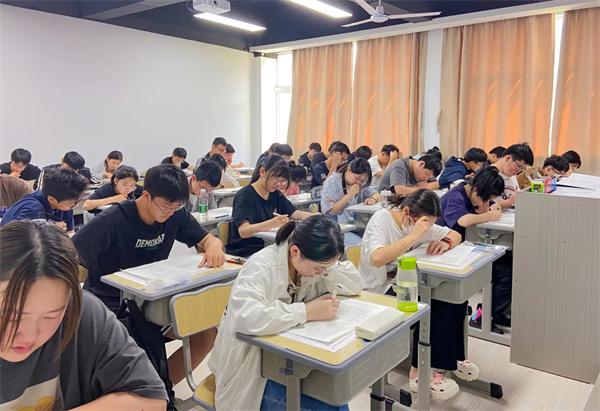 上海艺术生高考文化课培训学校排名，排行榜单一览