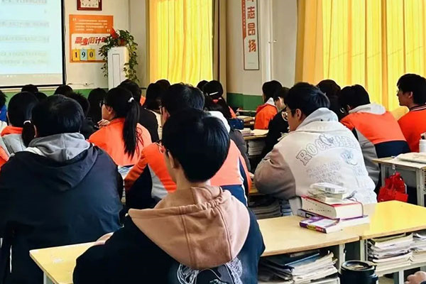 福州艺考生补文化课哪里好？优选科学教学学校