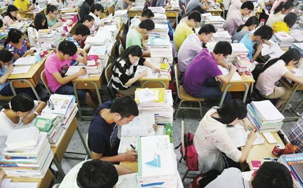 重庆新东方高三全托冲刺班招生简章