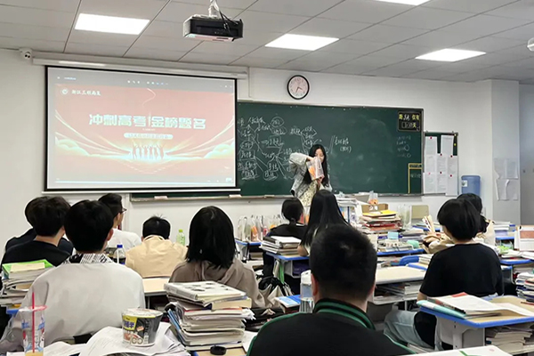 天津高三复读机构哪个好？看完这4家再决定